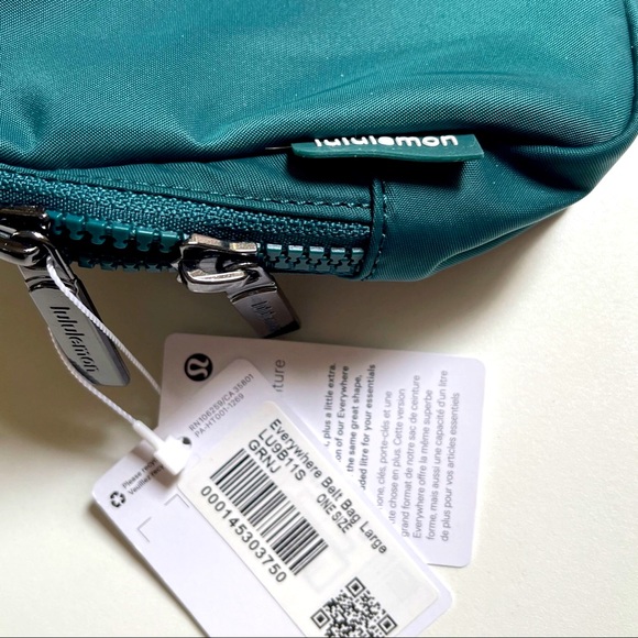 💰SOLD💰NWT Lululemon Belt Bag 2L - Green Jasper - Picture 4 of 4